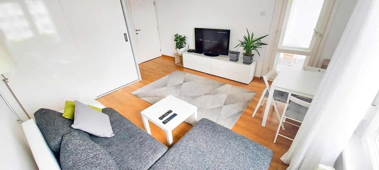High White Apartments Βελιγράδι Εξωτερικό φωτογραφία