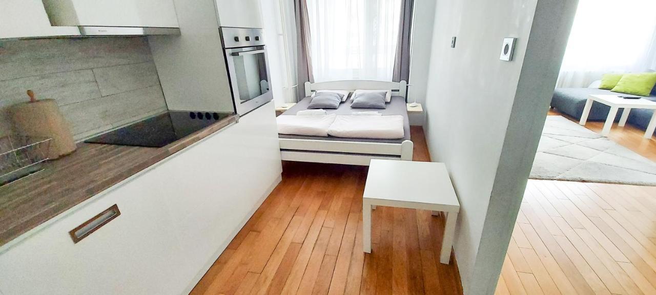 High White Apartments Βελιγράδι Εξωτερικό φωτογραφία